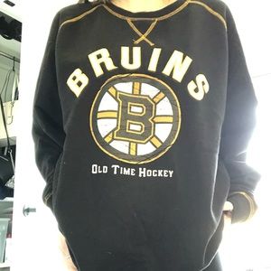 men’s bruins sweater/crew neck size XL